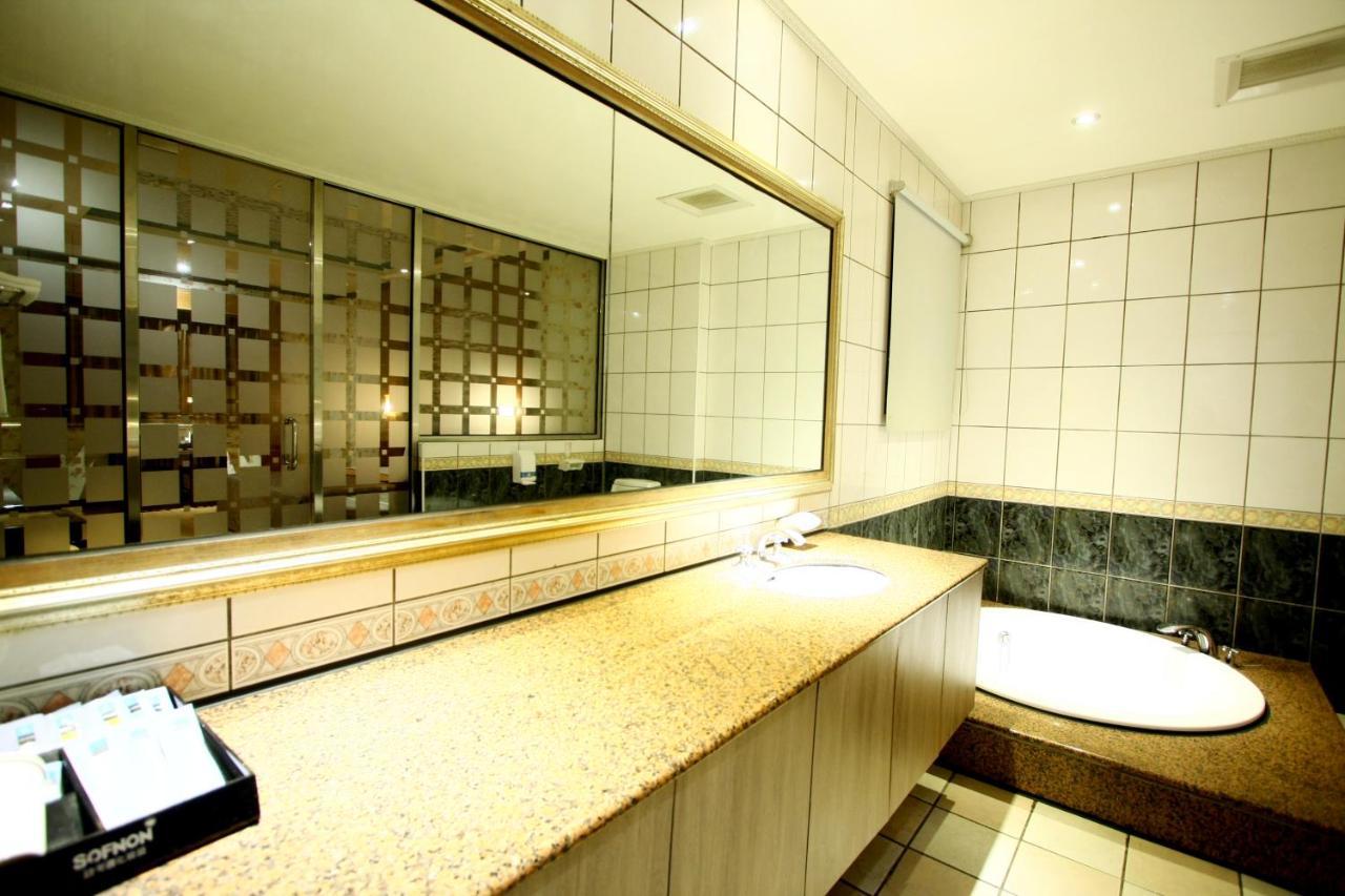Wen Mei Motel Nantou Экстерьер фото