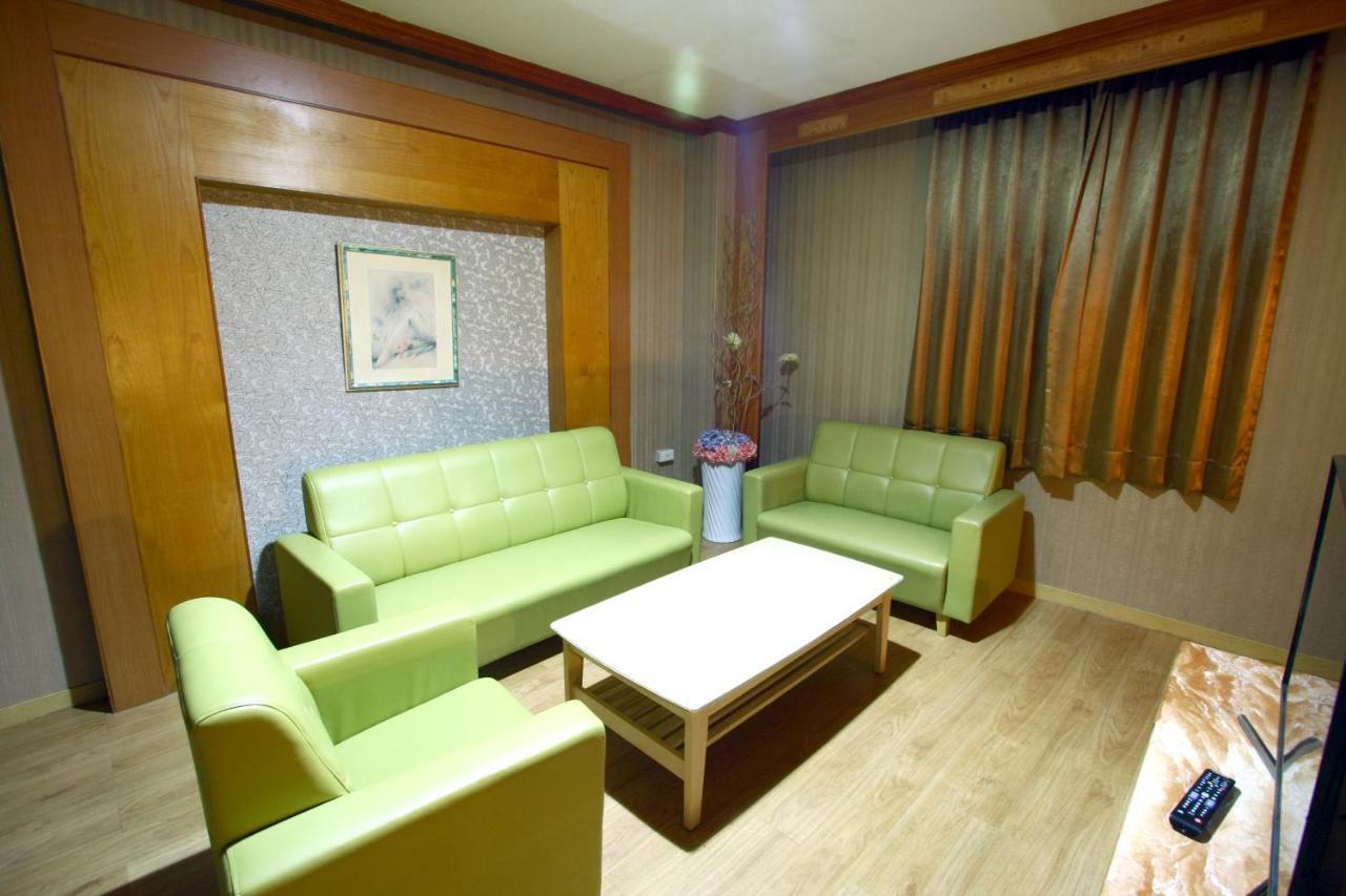 Wen Mei Motel Nantou Экстерьер фото